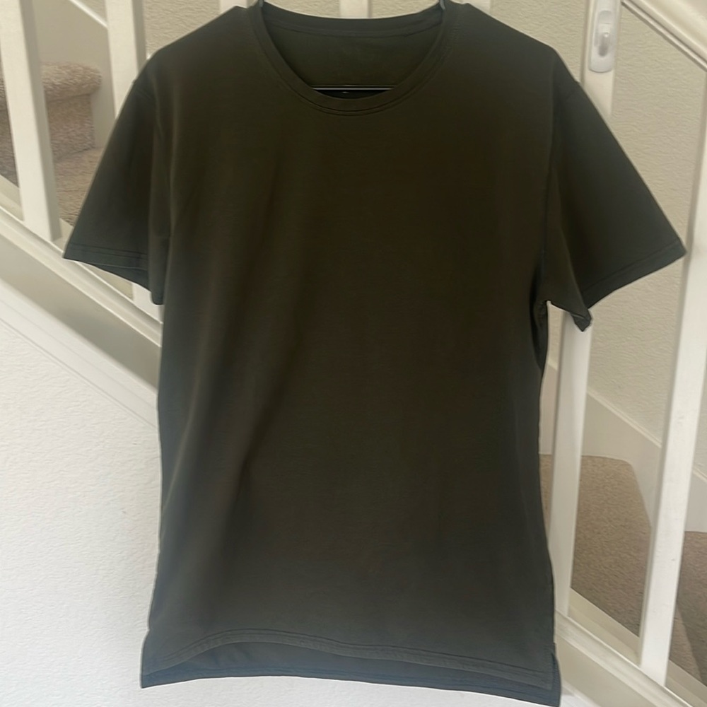 BYLT men’s tshirt